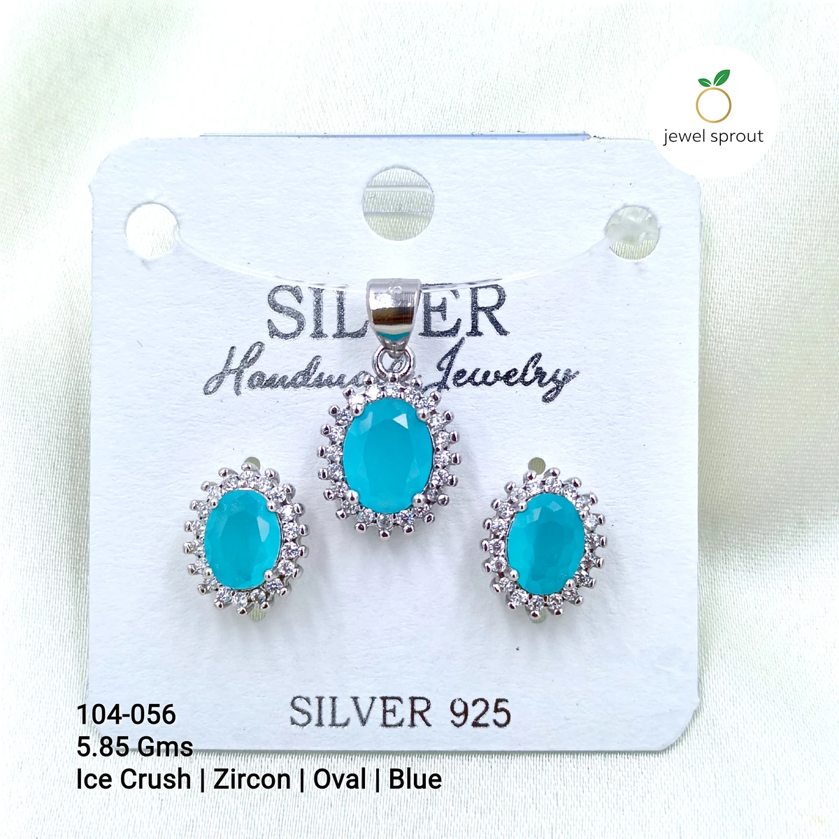 Elegant Ice Crush Blue Zircon Pendant Set