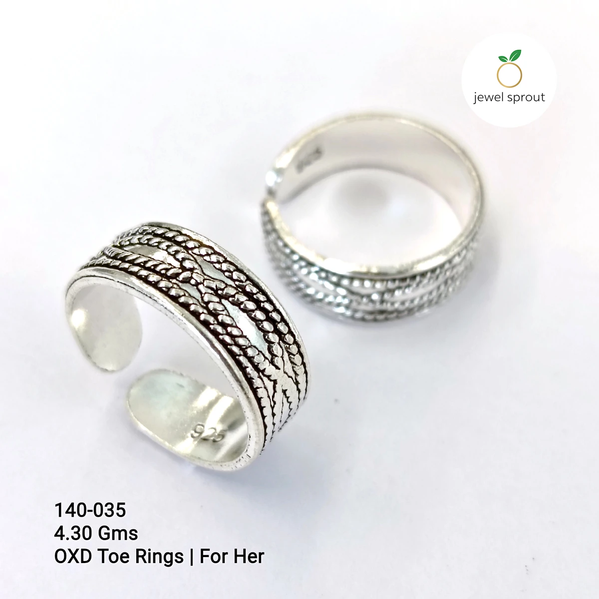 Elegant Oxidized Flat Toe Rings for Her