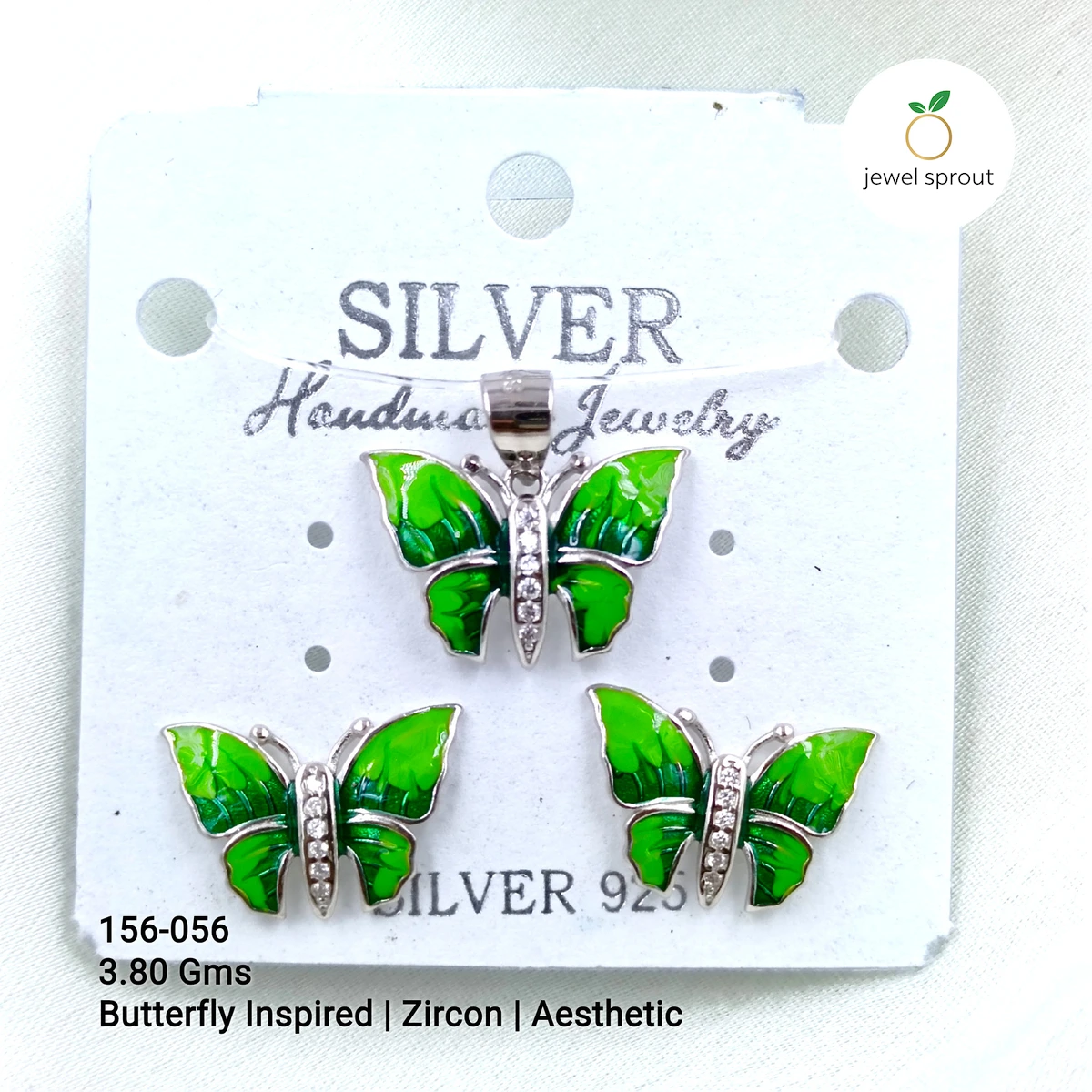 Butterfly Inspired Zircon Pendant Set - Aesthetic Design