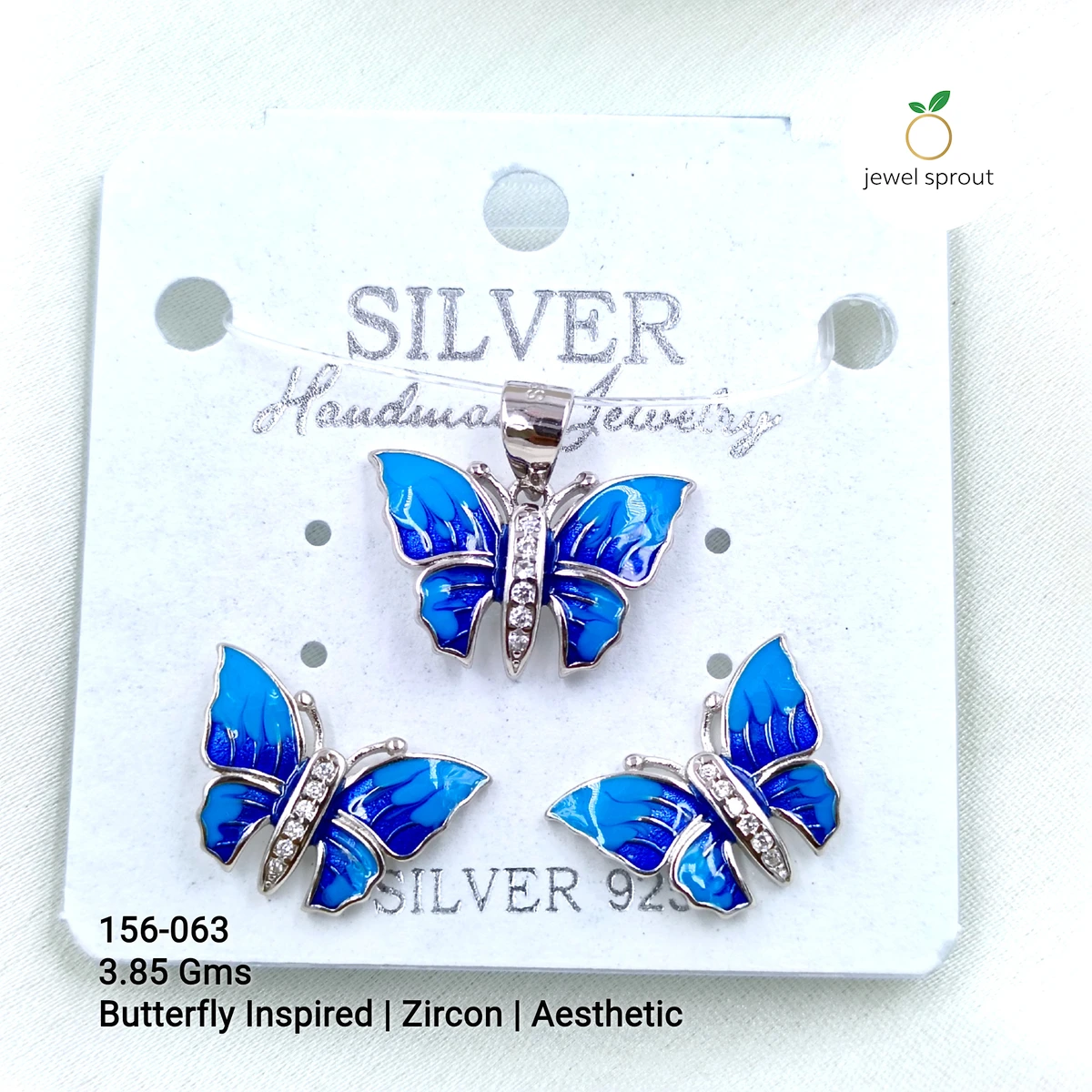 Butterfly Inspired Zircon Pendant Set - Aesthetic Design