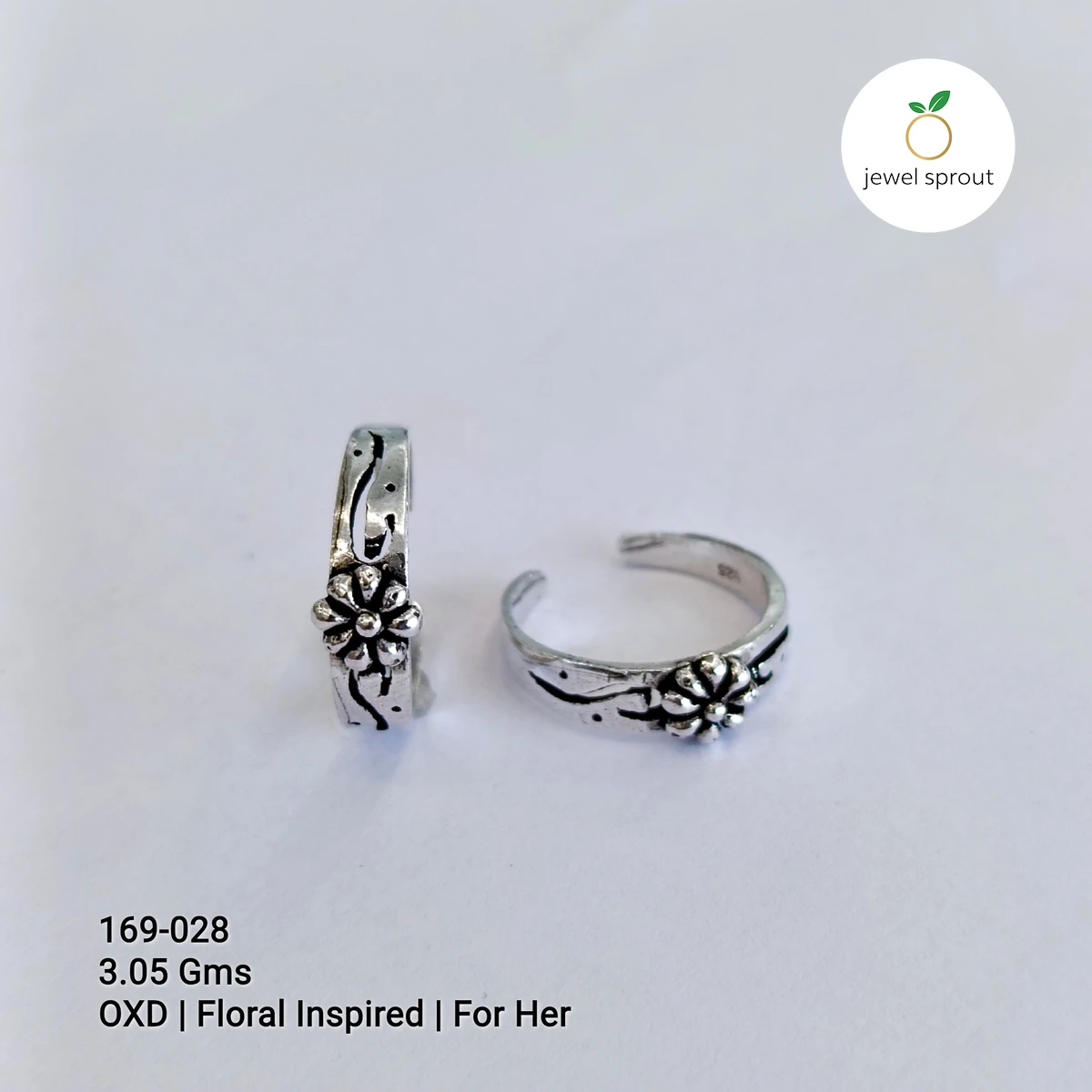 Floral Inspired Oxidized Casting Toe Rings for Her