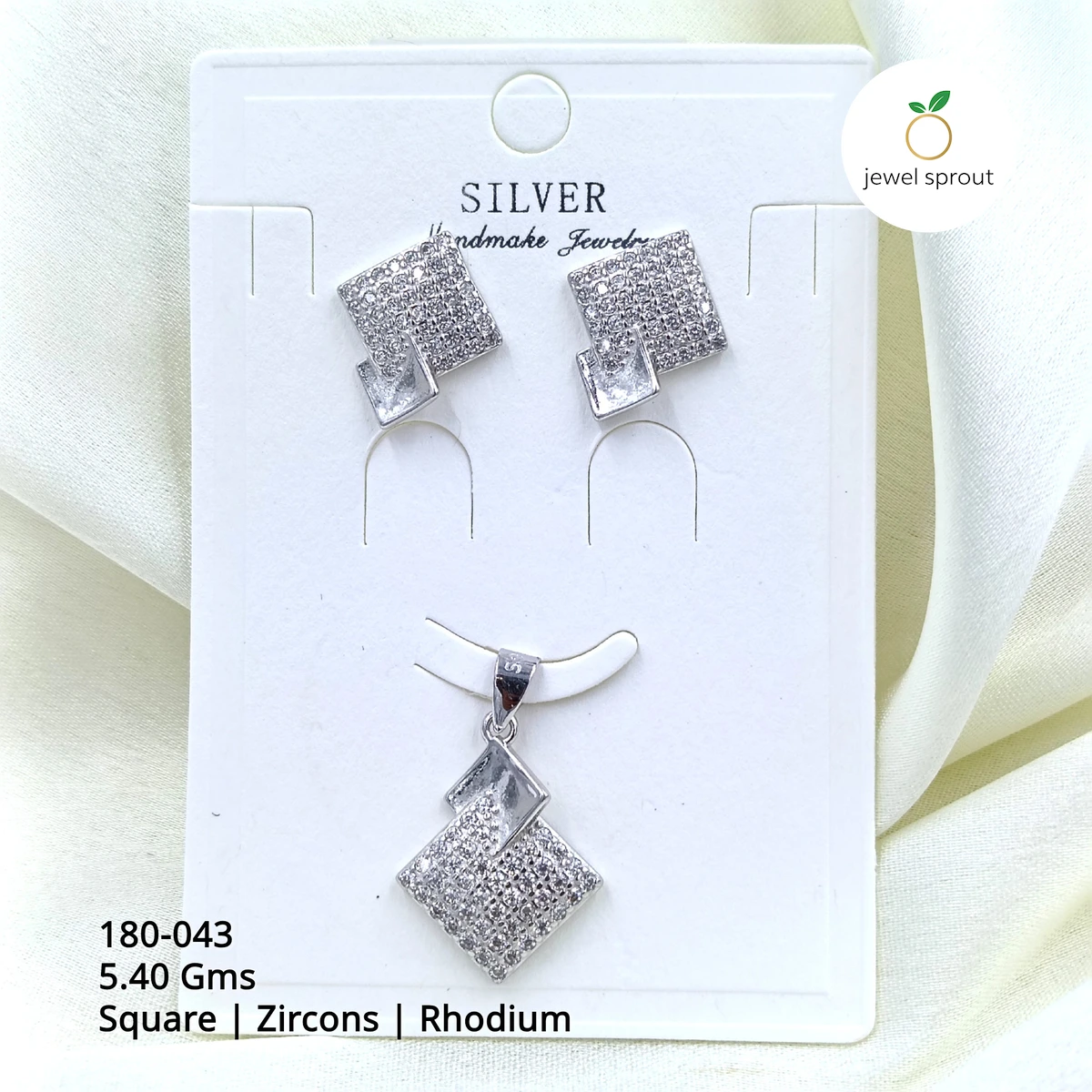 Luxury Square Zircon Pendant Set in Rhodium Finish