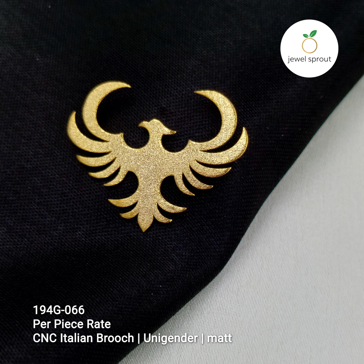 Elegant Italian CNC Gold Brooch - Unisex Style